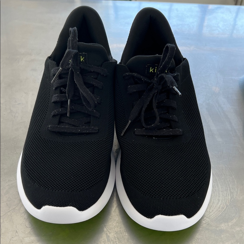 Kizik Black Knit Lace-Up Sneakers with White Sole Hands Free Slip On